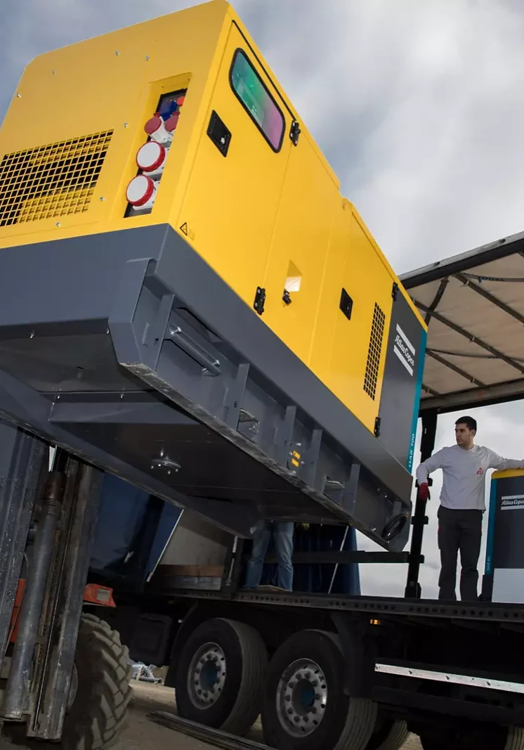 Air Compressors for Logistics & Distribution
